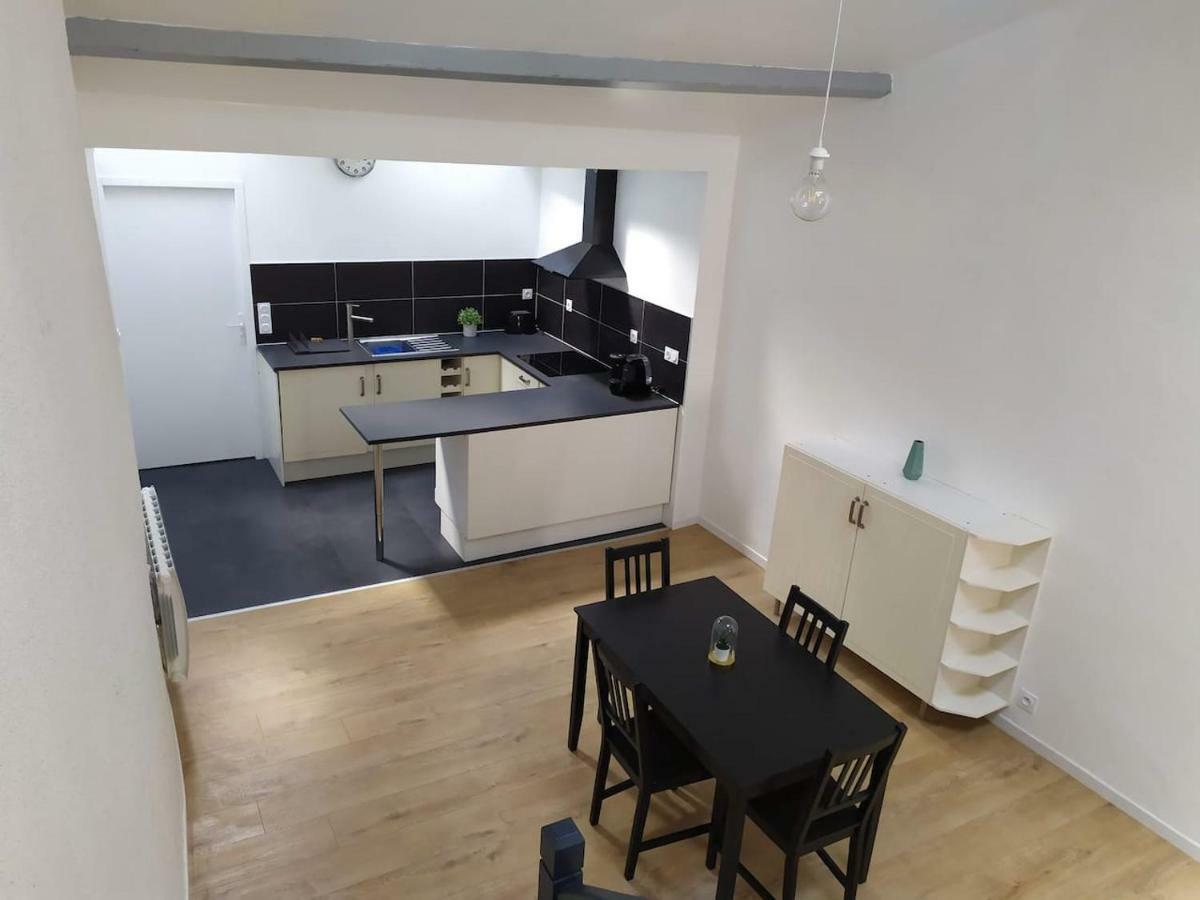 Duplex Plein Centre Ville 10B Malestroit Exteriör bild